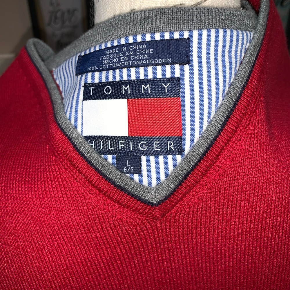 Tommy Hilfiger Men's Red Sweater Vest L Heavy